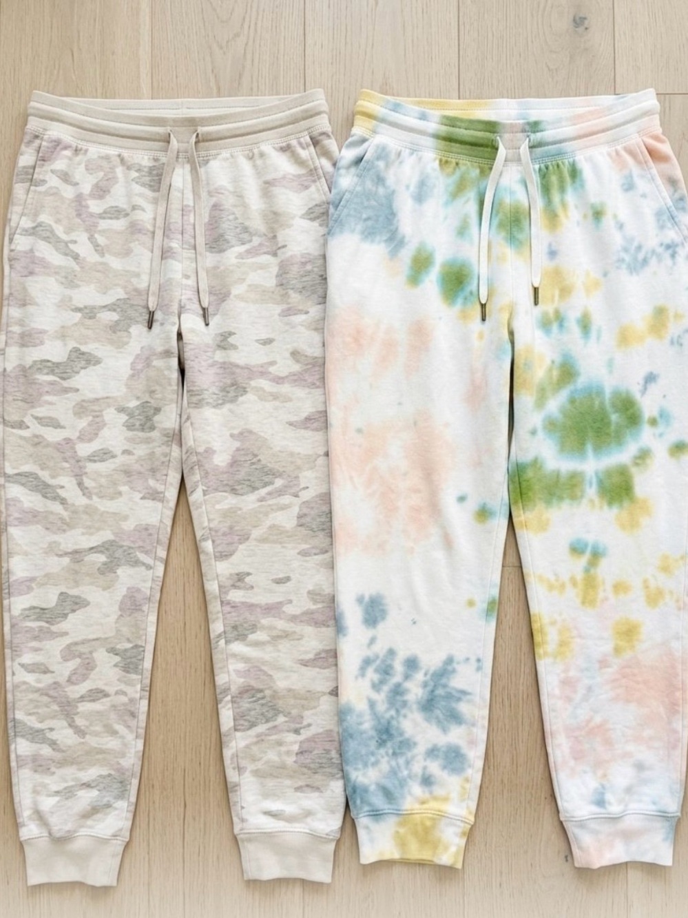 Pair of Old Navy Tie-Dye/Camo Joggers, XL